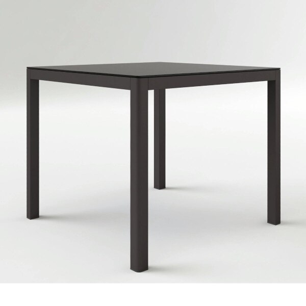 Polo Dining Table